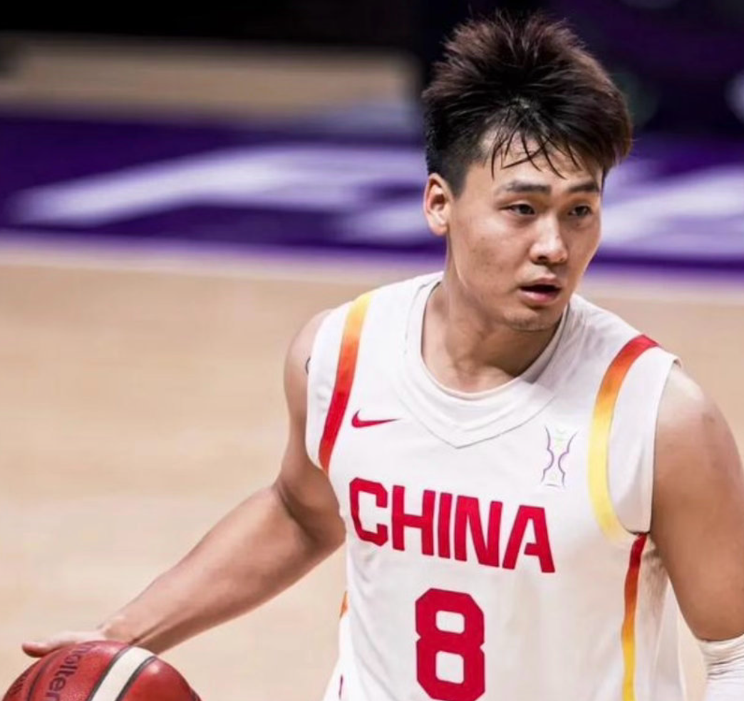 男篮5主力缺席太致命！赵睿稳攻坚，2核心锋线缺席，内线也遭影响